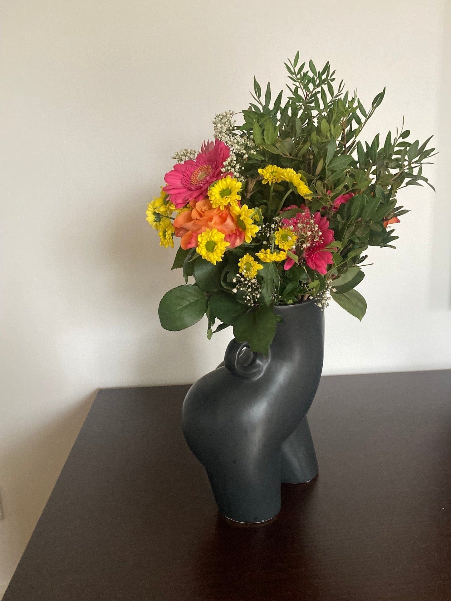 Sensual decorative vase - ceramic dark grey H 10.6" Ø 3,9/6.3"